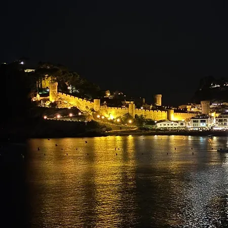 Castell De Tossa- A 100m Playa-parking Τόσα ντε Μαρ
